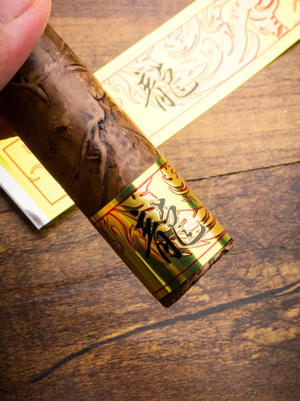 「Lubinski 台灣官方總代理」魯賓斯基 龍年紀念款雪茄腳標修復自黏固定帶｜Capadura｜,雪茄課程,雪茄館,cigar,Capadura,非古雪茄