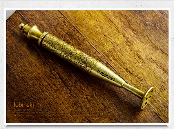 「Lubinski 台灣官方總代理」LUBINSKI 高檔純銅雕花煙鬥壓棒帶通針｜Capadura｜,雪茄課程,雪茄館,cigar,Capadura,非古雪茄