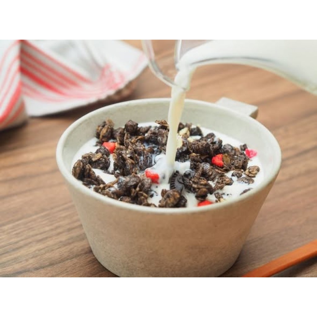 日本好市多限定-Calbee數量限定黑雷神水果穀物麥片800g,U60810002,日本好市多限定-Calbee數量限定黑雷神水果穀物麥片800g,超大包裝讓你吃到撐,所有商品,美味探險