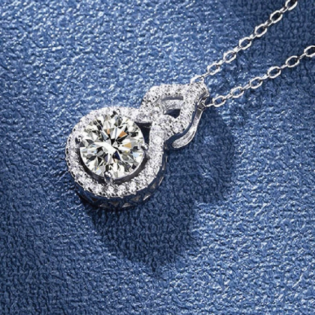【赫本珠寶】S925閃耀葫蘆莫桑鑽項鏈（1克拉）,D044,【赫本珠寶】S925閃耀葫蘆莫桑鑽項鏈（1克拉）,S925純銀項鏈,所有商品,赫本珠寶