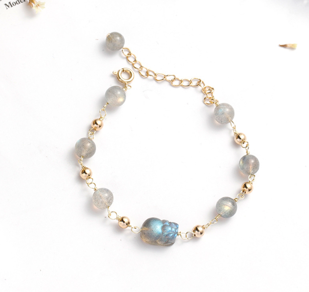 【赫本珠寶】設計款-小貔貅拉長石灰月光手鍊,時尚開運,設計款手珠,激發潛能,蝴蝶效應光,能量守護