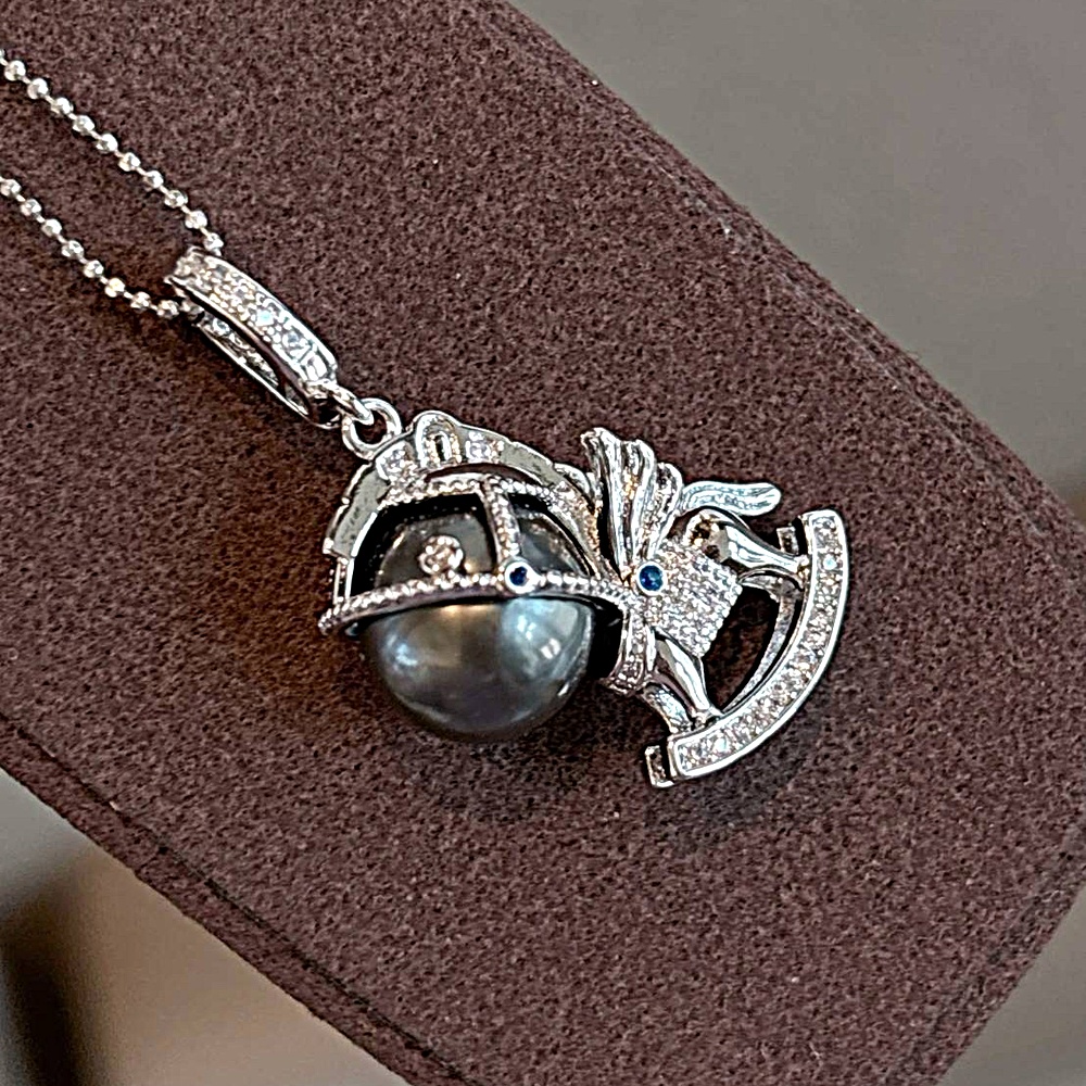 【赫本珠寶】設計款-天然大溪地海水特洛伊木馬黑珍珠吊墜,QueenDom,赫本珠寶,大溪地黑珍珠,海水珍珠吊墜,鯨魚飾品