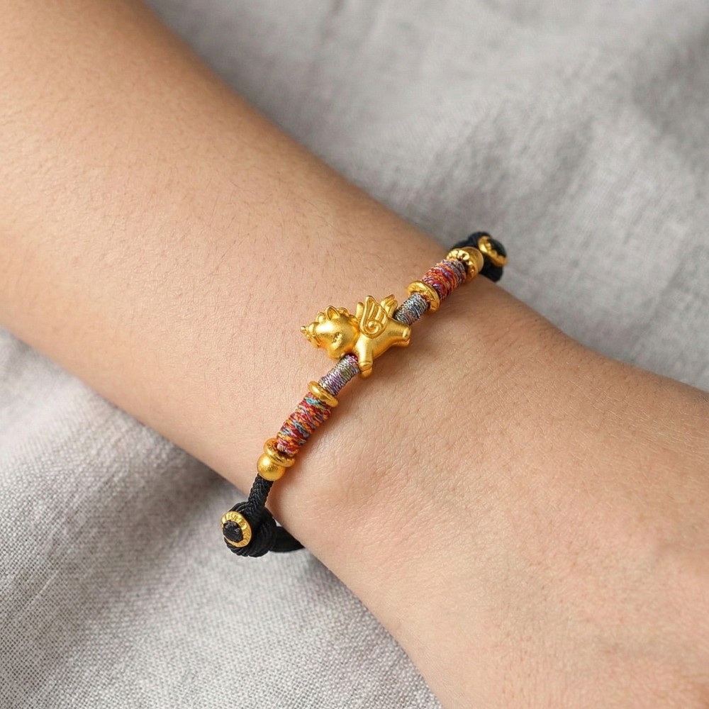 【赫本珠寶】999足銀招財金色天馬-黑色手繩,貴人運,抗敏銀飾,中性飾品,事業運,馬到成功