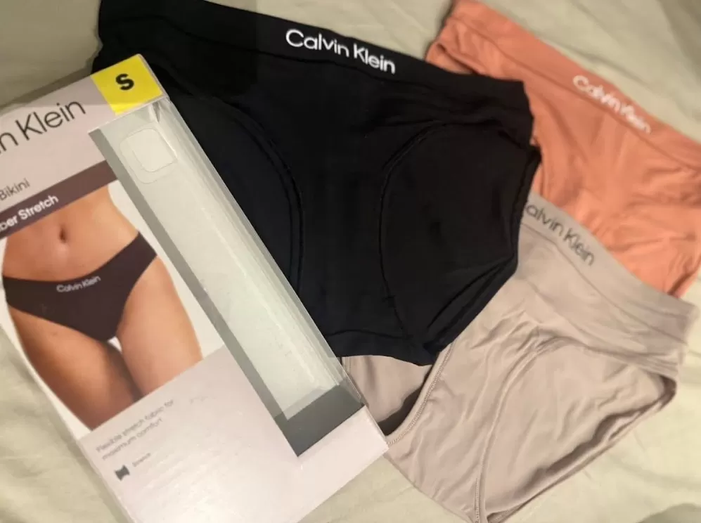 美國 Calvin Klein 女大人涼感微纖彈力內褲（3入組）,U60440001,美國CalvinKlein女大人涼感微纖彈力內褲（3入組）,貼身不卡,柔軟透氣,所有商品