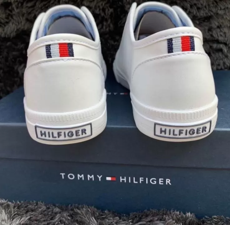 美國 Tommy Hilfiger經典女款小白鞋懶人鞋,U60620001,美國TommyHilfiger經典女款小白鞋懶人鞋,所有商品,本週新品,服飾系列