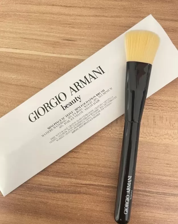 GIORGIO ARMANI Mini 粉底刷,U60760003,GIORGIOARMANIMini粉底刷,極細緻柔滑,所有商品,美妝保養專區