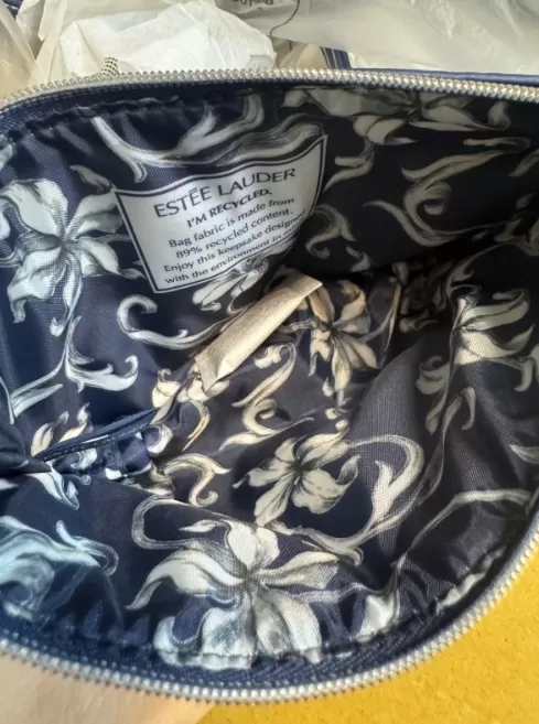 ESTEE LAUDER 雅詩蘭黛 藍調亞麻化妝包,U60280004,ESTEELAUDER雅詩蘭黛藍調亞麻化妝包,經典耐用,質感滿分,所有商品