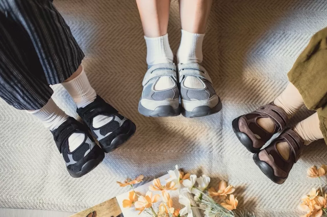 韓國 Discovery 高允貞同款!瑪莉珍休閒鞋 -2色,U60320004,韓國Discovery高允貞同款!瑪莉珍休閒鞋-2色,顯瘦鞋型,耐磨度高,所有商品