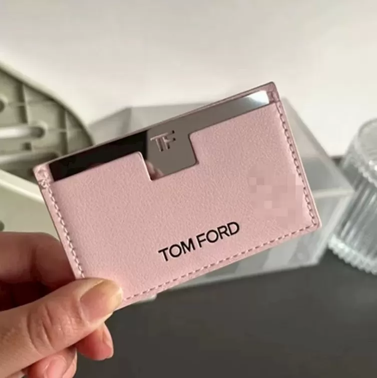 TOM FORD 櫻花粉皮套隨身雙面卡夾鏡