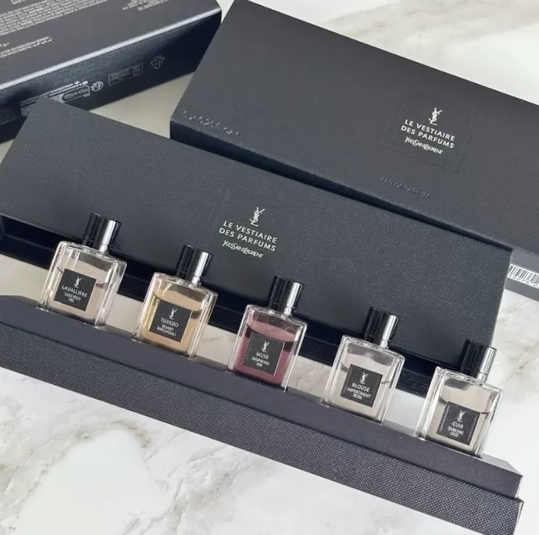 YSL 聖羅蘭時尚訂製香水精巧香氛禮盒7.5ml × 5