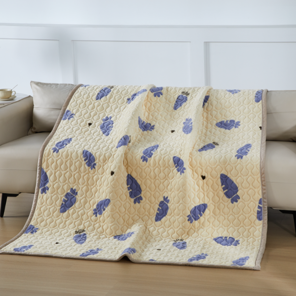 遠紅外抗菌抑菌石墨烯發熱印花毯/奶油蘭蘿蔔