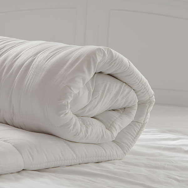 棉被-抗菌纖維羽絲絨被/可水洗冬被