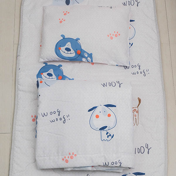 萊塞爾天絲兒童睡墊三件組-笑面萌狗