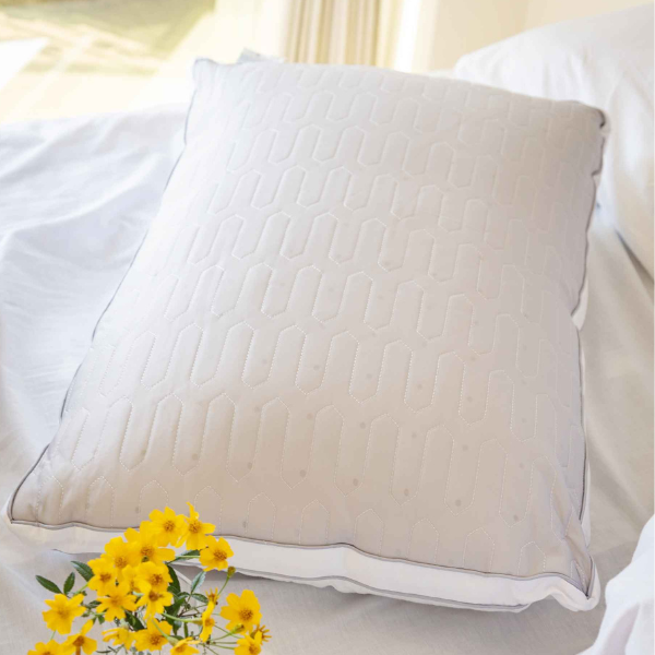 彈走失眠冰絲石墨烯乳膠獨立筒彈簧護頸枕