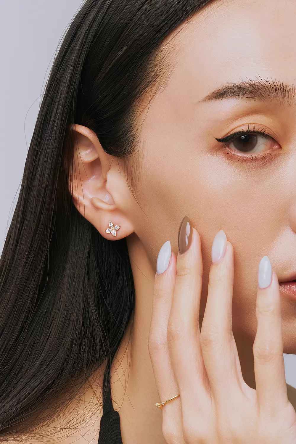 ODETTE | 9K四葉花瓣耳環