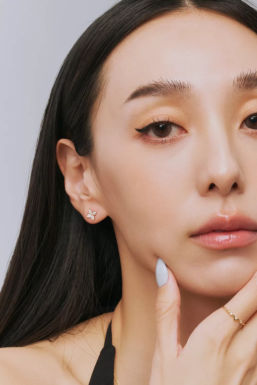 ODETTE | 9K四葉花瓣耳環