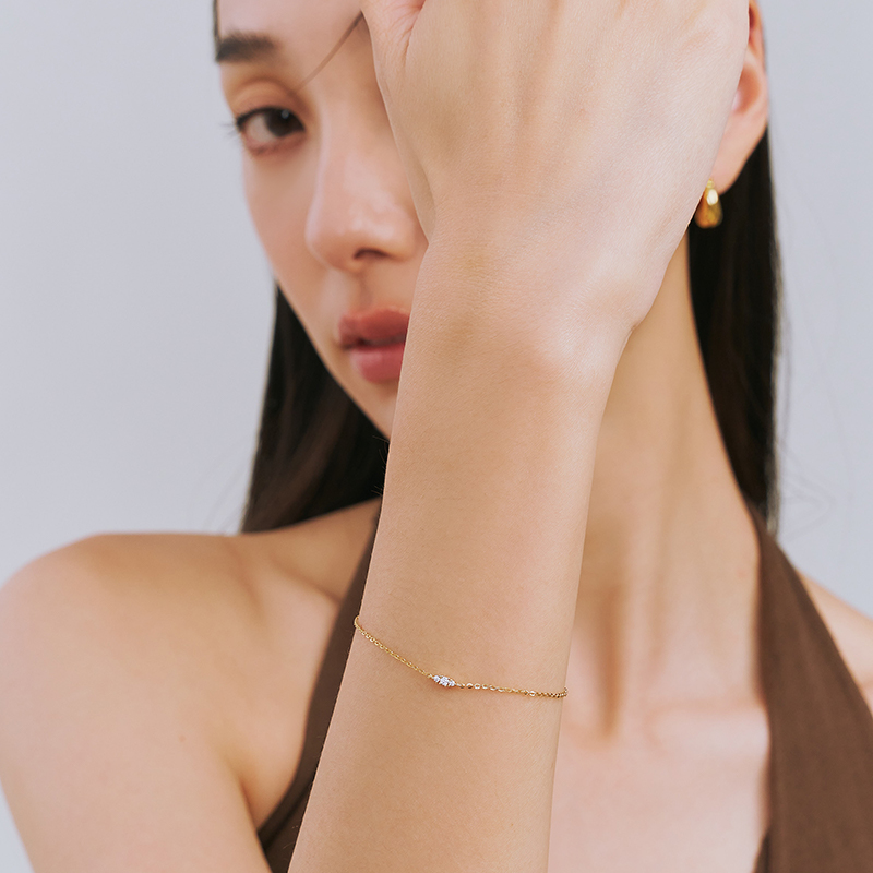 ODETTE | 14K曦光三鑽手鍊,NEW,B114130006,ODETTE|14K曦光三鑽手鍊,14K金,58.5%純黃金